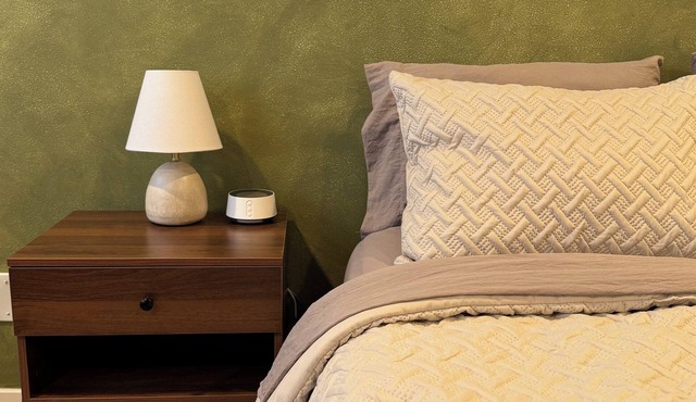 Chic Urban getaway, 12 min drive to Pike Place & Alki Beach