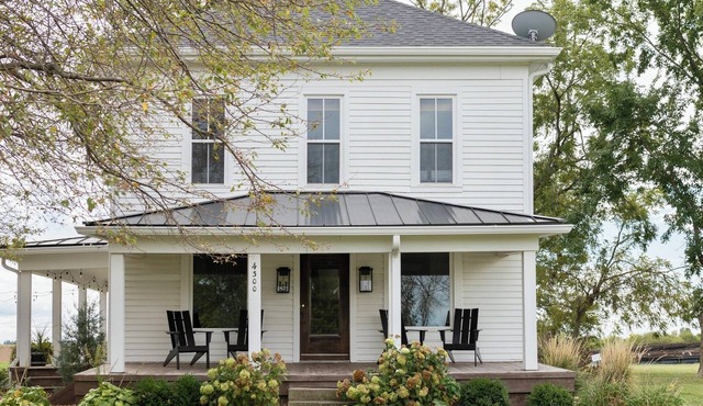 Chic Urban Retreat in Agrihood Community