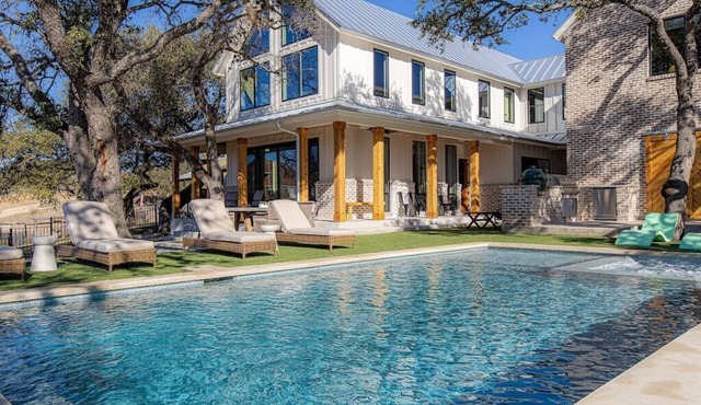 Chic Waterfront Farmhouse + Pool + Game Room - Fun!