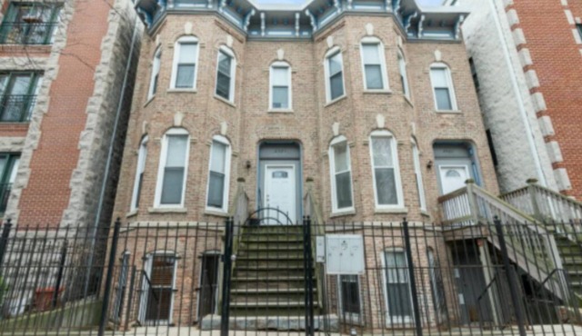 Chicago 1BR Condo w Free Gated Parking & Highspeed Internet