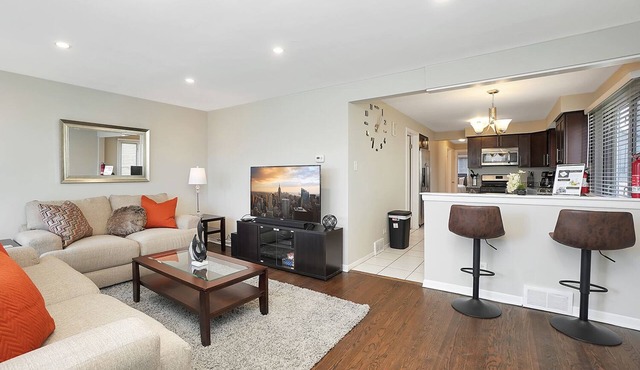 Chicago FHS Rental - Narragansett