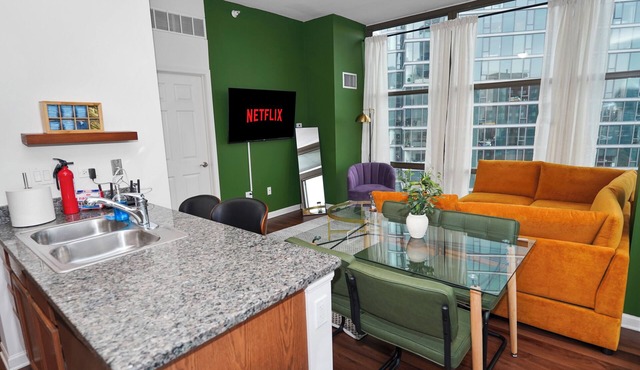 Chicago Skyline 2BR - 6 Min to Millennium Park