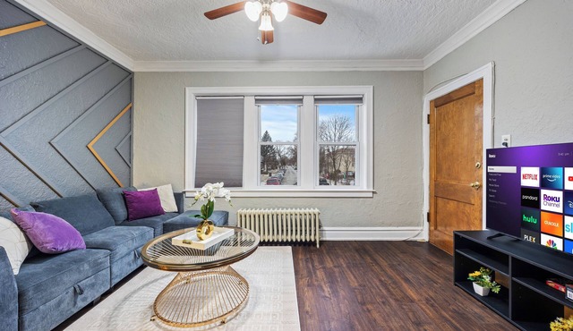 Chicago style apt/Near Hosp/ORD/MDW/DT