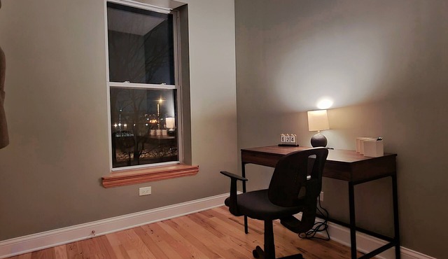 🌃 Chicago Vrbo Newly Remodeled 2-Unit Apartment! 😍
