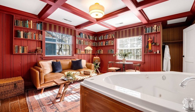 Chickamauga Suite on Lookout Mountain