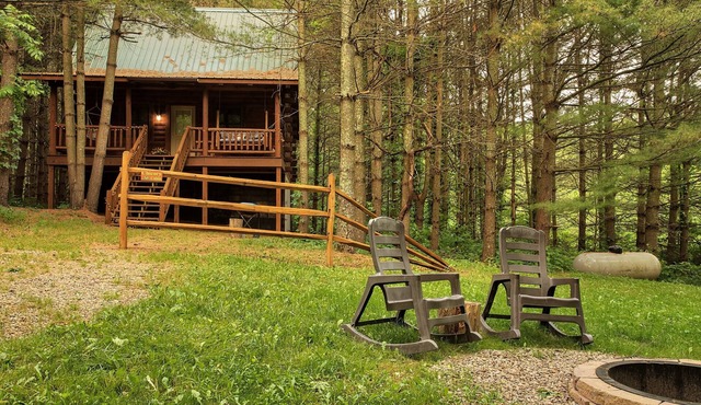 Chicory Cabin near Ash Cave