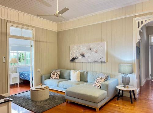 Childers Charmer with Aircon, WIFI & modern luxuries