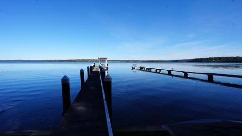Chill Out at the Basin by Experience Jervis Bay