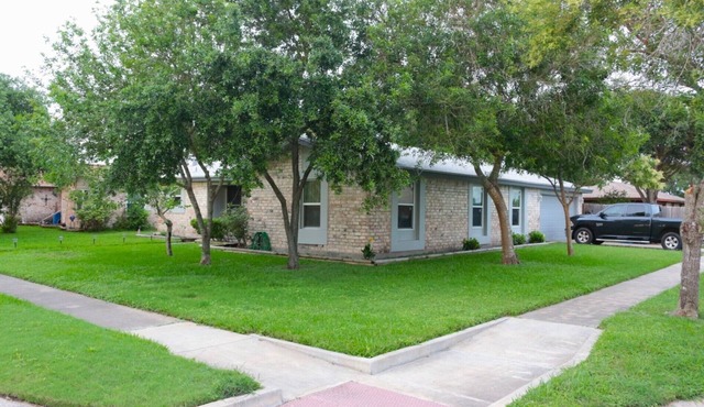 Chill Suburban Get Away