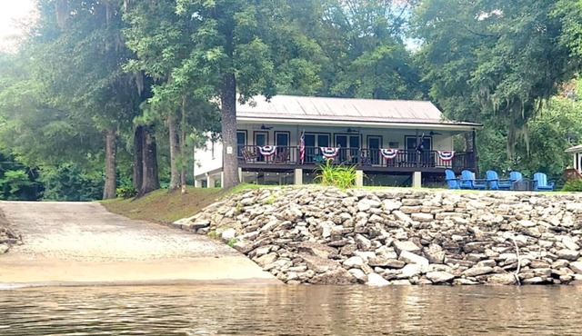 Chillin' on the Edisto River