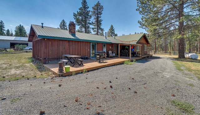 Chiloquin Vacation Rental w/ On-Site Barn!