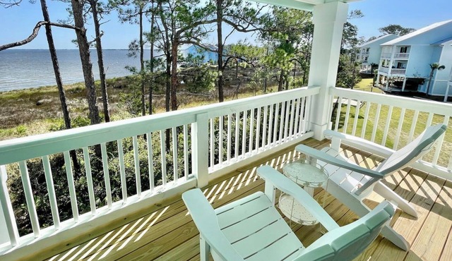 ChilSea: Kayak, SUP, Views & more!