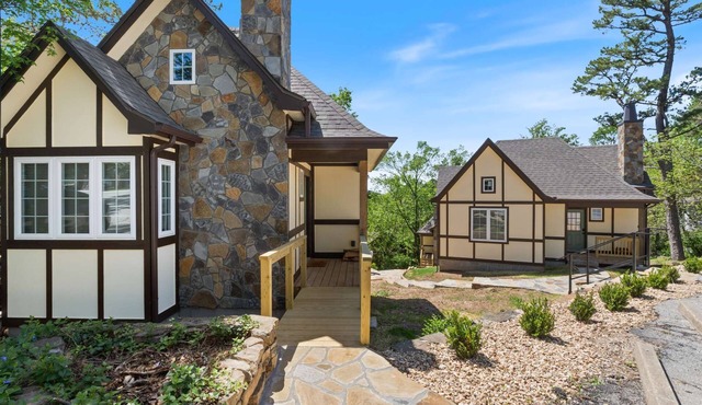 Chimney Nook at Tudor Suites