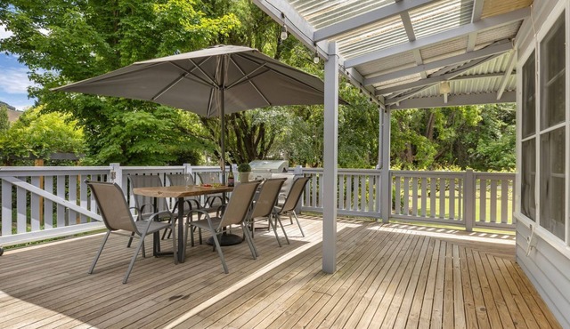 Chinese Whispers - Wandiligong