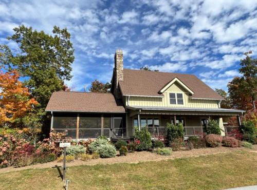 Chinquapin Cottage