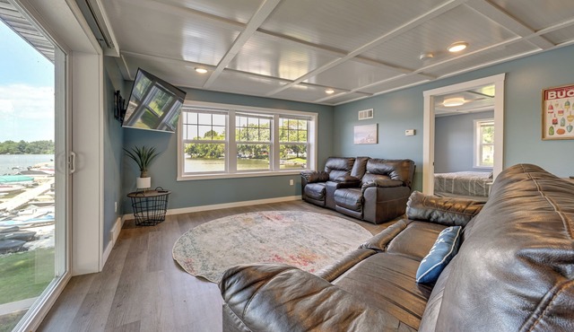 Chippewa Falls Getaway w/Community Lake Access!