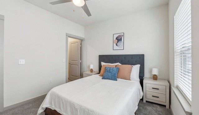 Chisholm Trace 827 I Comfy 2 Bed 2 Bath