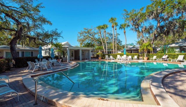 Chloe's Villa on Siesta Key, A Private 1/1 Escape