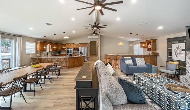 Choctaw Bay Getaway ~ lakefront + pool