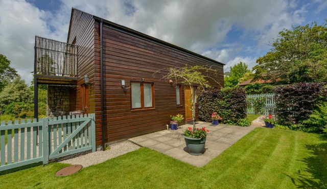 Cholwell Barn Apartment