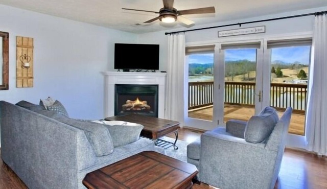 Choral Cove: Wifi, Kayak, golf course community, boat slip