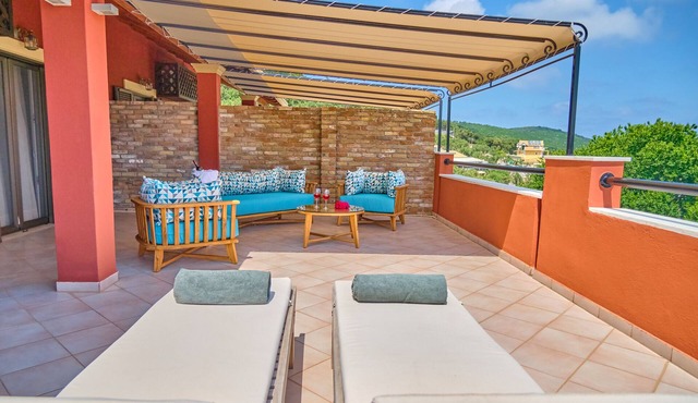 Chrismos Luxury Suites 2A Apraos Corfu