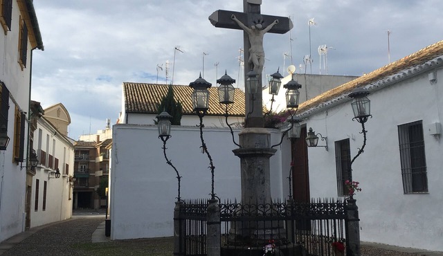 CHRIST OF THE LIGHTHOUSES. HISTORICAL CENTER AND HELMET. COMPLETE ACCOMMODATION