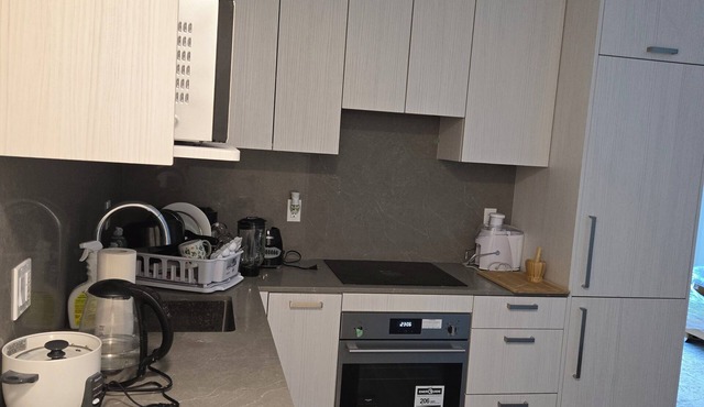 Christian Peaceful Lodge Townhouse with Top Terrace View! Close to the DonValley