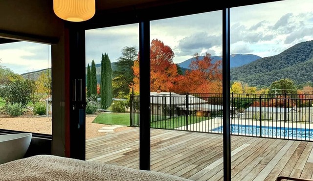 Christina's Luxury Retreat