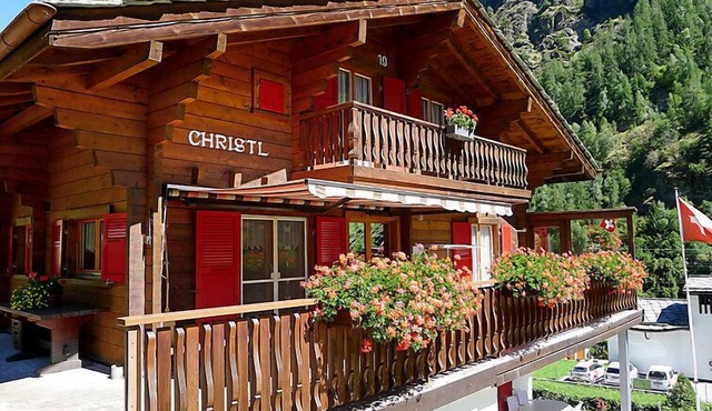 Christl by Interhome