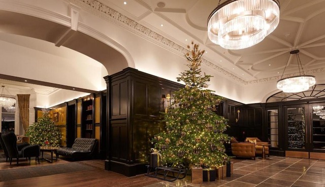 Christmas luxury accommodation in Cameron House Dec 22-29