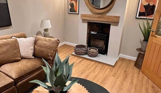 Church Road Retreats - The Reef