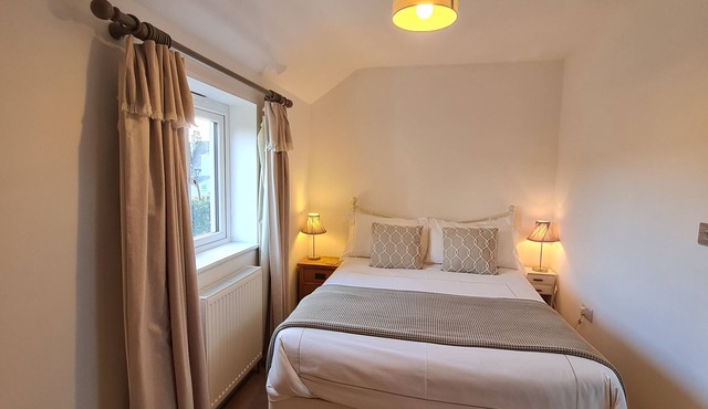 Chy Bownder Cottage. Cosy, Parking & Pet Friendly