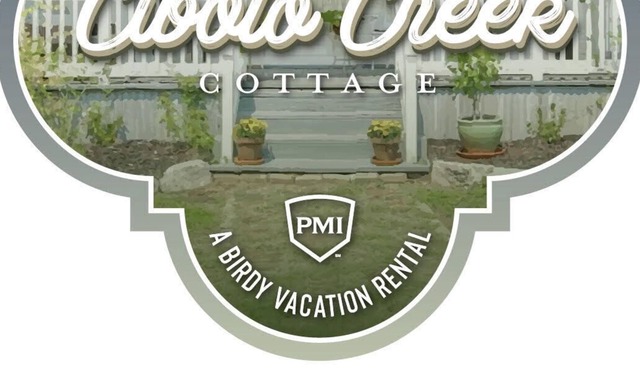 Cibolo Creek Cottage - A Birdy Vacation Rental