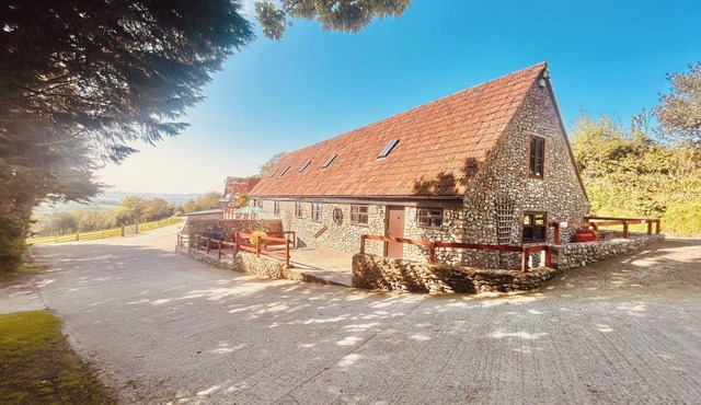 Cider House is a paradise for families, friends and couples.