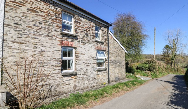CILRHIW ISAF, family friendly, character holiday cottage in Pencader