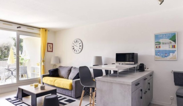 Cimiez Les Pins by Interhome
