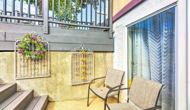 Cincinnati Basement Unit ~ 10 Mi to Downtown!