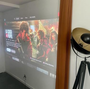 Cinema & Netflix a La Roche