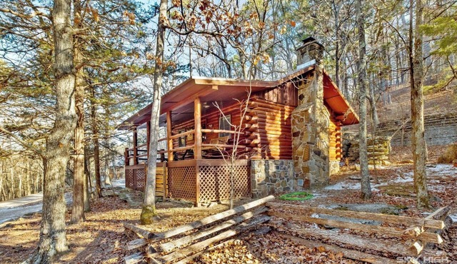 Cinnamon Valley - The Whitetail