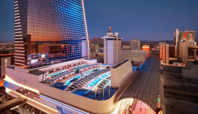 Circa Resort & Casino - Adults Only