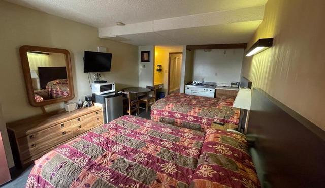 Circle 6 Motel
