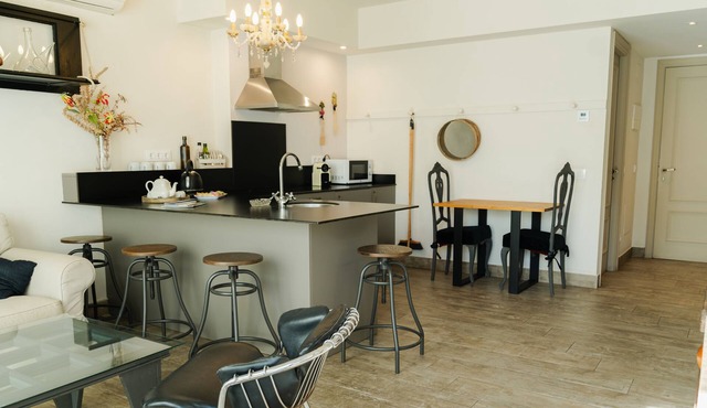 Cistellaire, with access to indoor swimming pool
