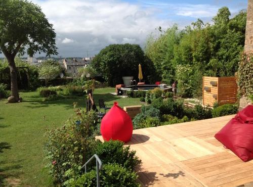Cité Plantagenêt, Jardin & piscine 24H du Mans