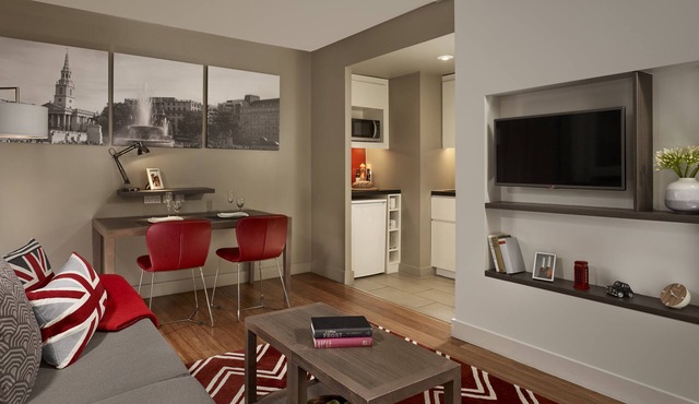 Citadines Trafalgar Square London