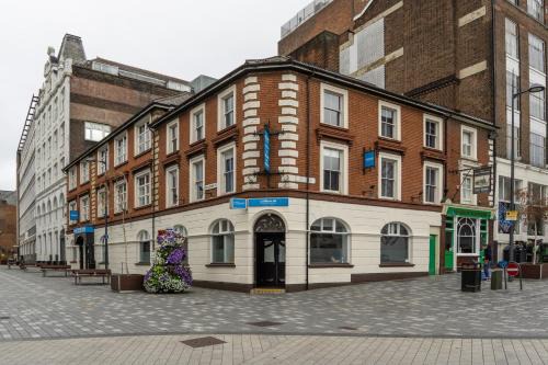 CiTi Hotel London Luton by Belvilla