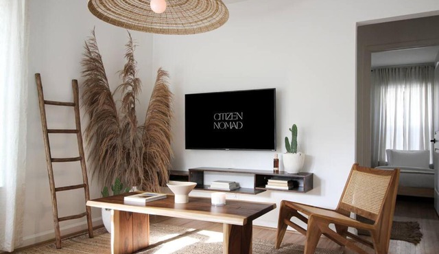 Citizen Nomad: A Desert Retreat in the City
