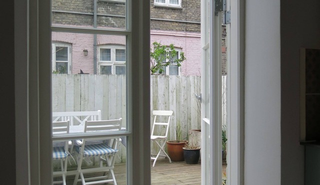 City Apartment in Copenhagen with 3 bedrooms sleeps 6