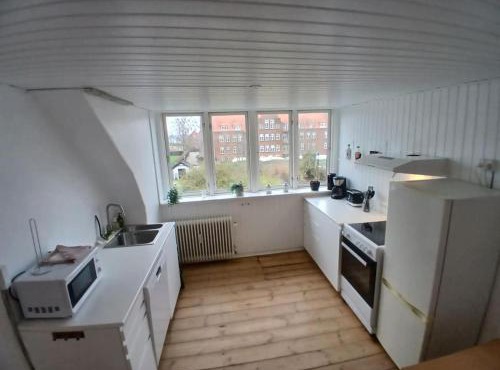 city apartment, next to the Beach