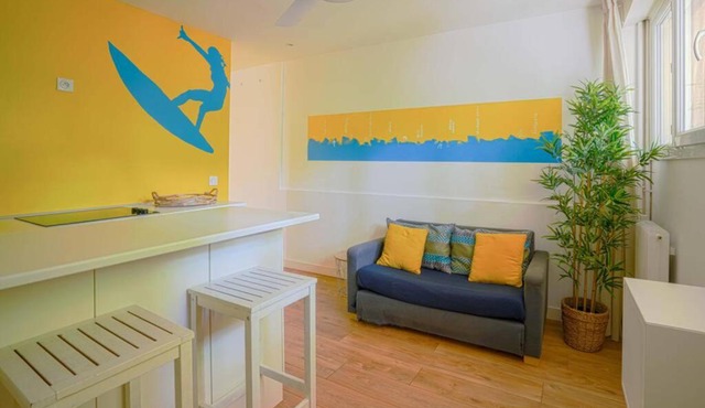 CITY BEACH - T2 proche centre ville - PARKING